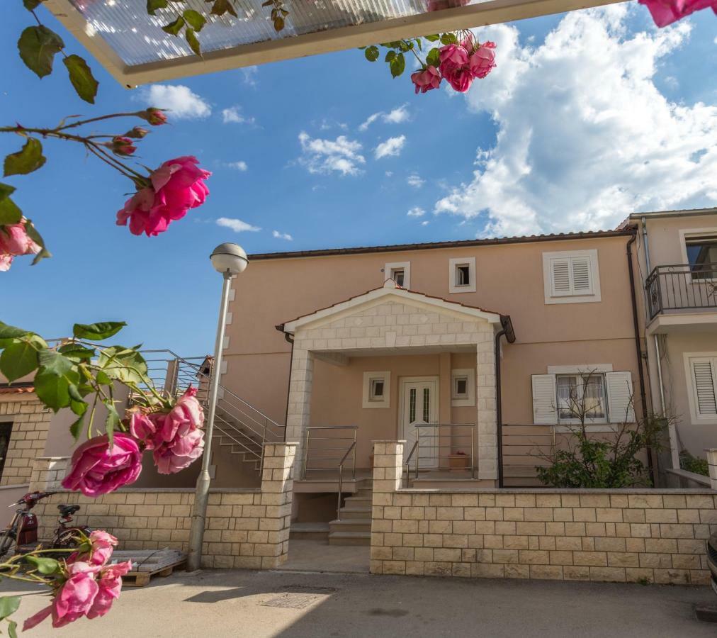 Apartments Gabelic Hvar Town Luaran gambar